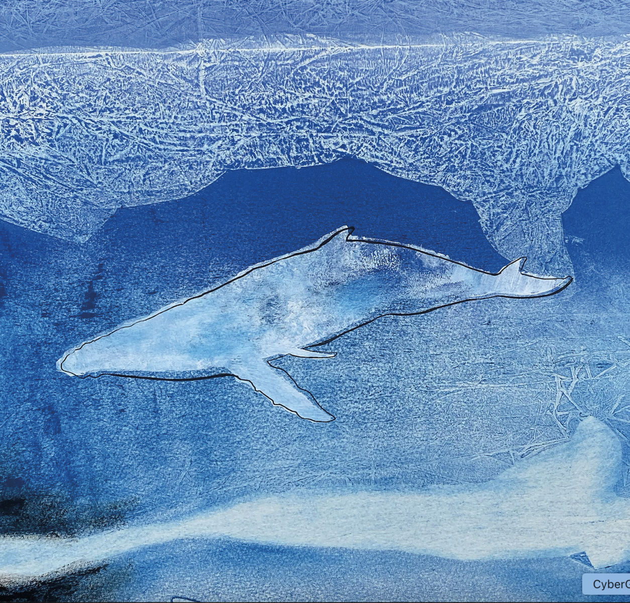Une baleine nage sous la surface de l’eau dans une composition aux tons bleus.